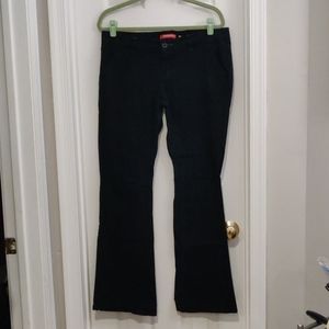 Junior's black Union Bay bootleg jeans